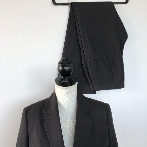 VALENTINO CHRISTY PARIS Women 3 Piece Custom Made Suit  Dark Grey  Black Line SM - Picture 2 of 16